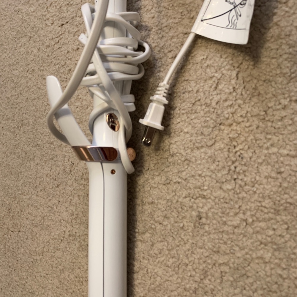 T3 1.25 curling iron